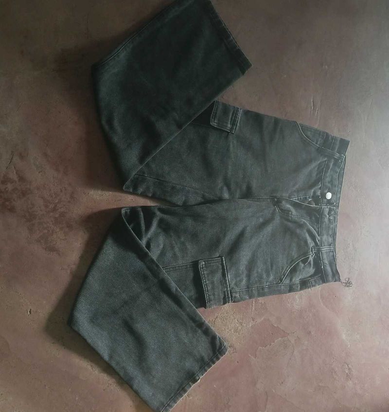 Black Cargo Pants