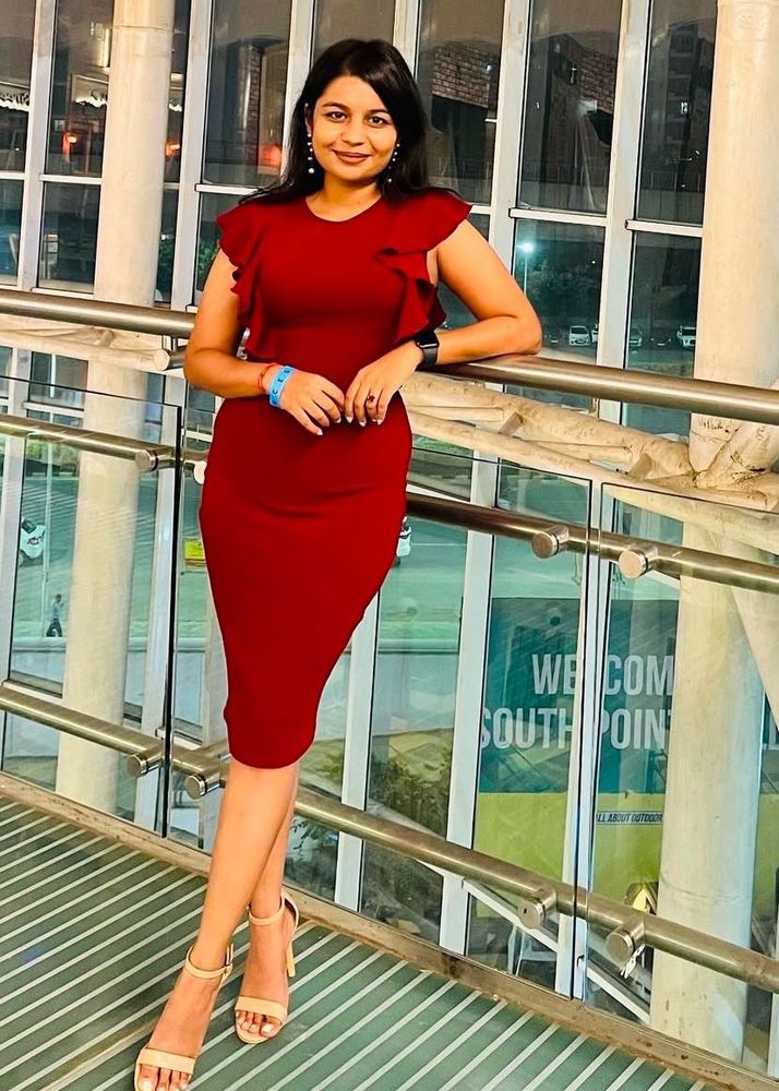 Chic Maroon Bodycon Dress