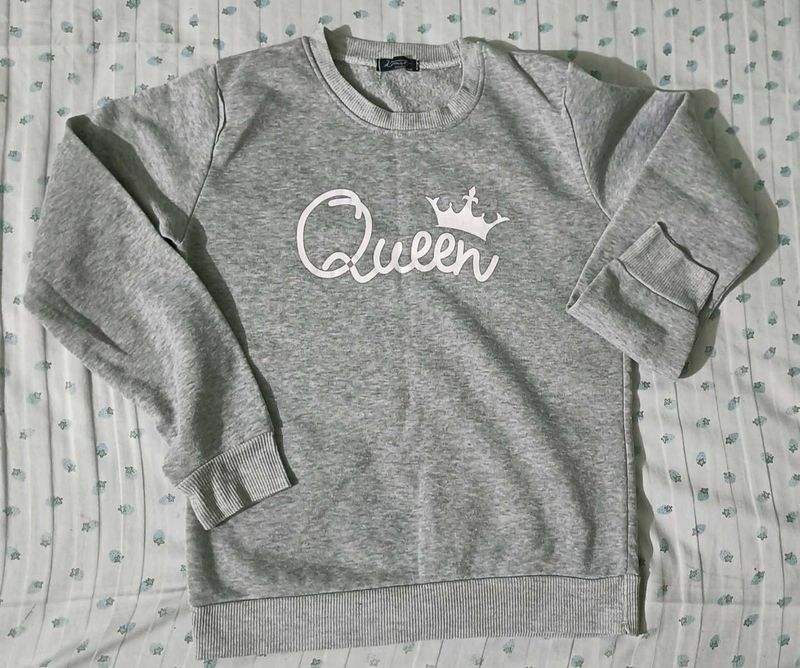 Queen Graphic Sweatshirt