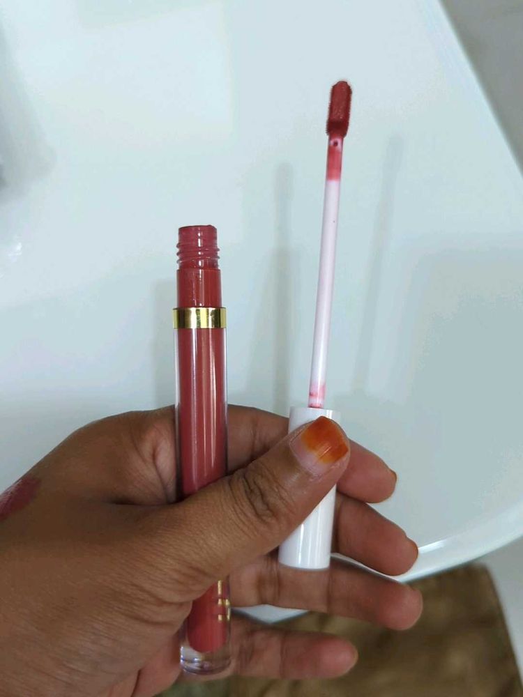 Combo Of Myglamm LIT Liquid Lipstick &amp; Nail Polish