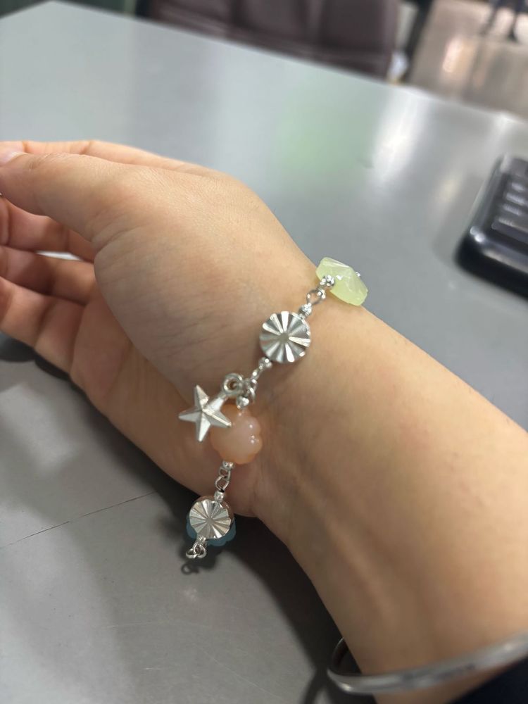 Bracelet