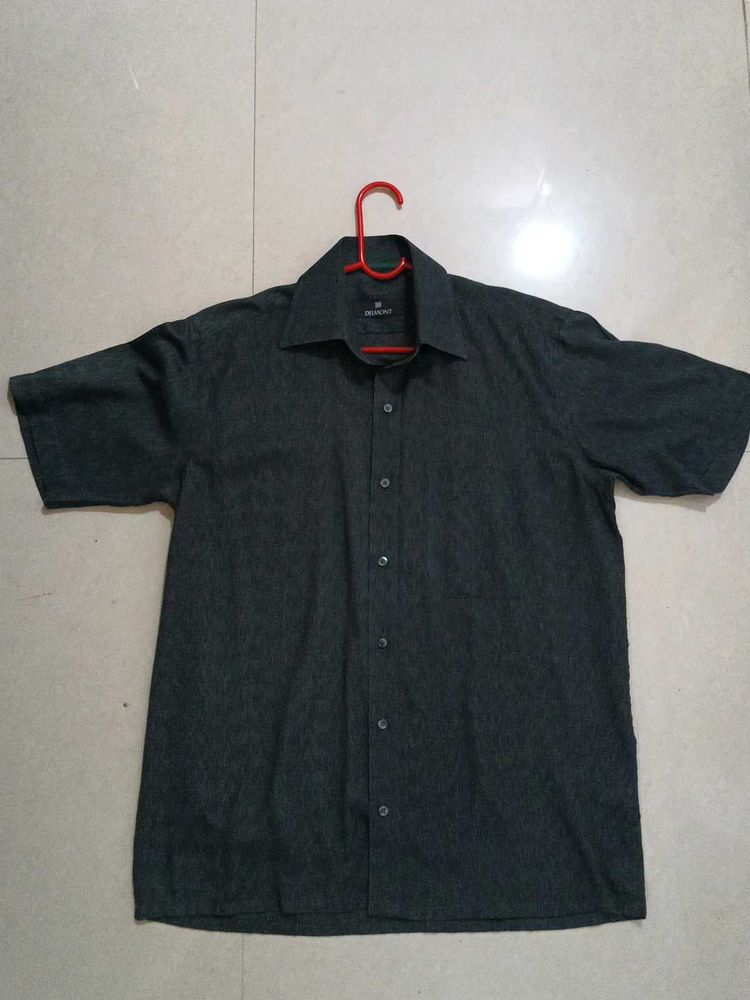 Men&#39;s Button Down Shirt
