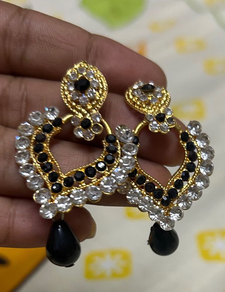 Nice Earing