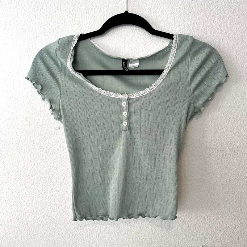 H&amp;M Cottage Core Top