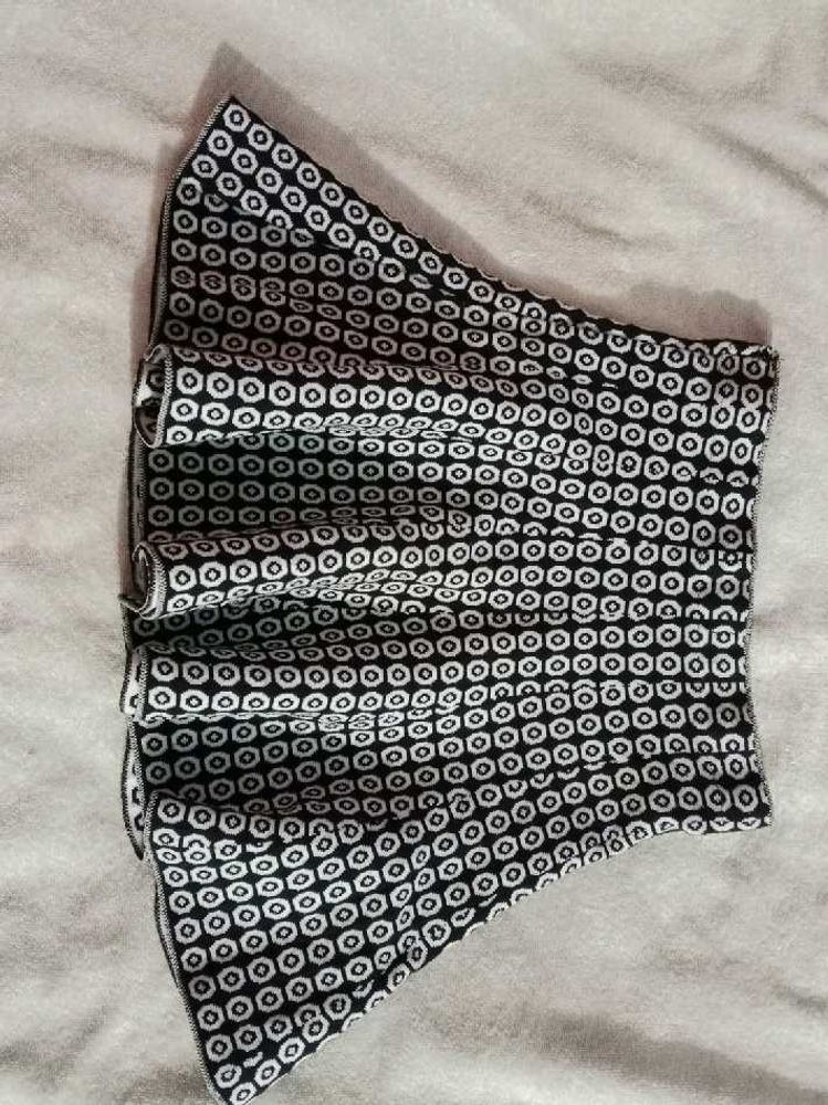Short Skirt With Good And Thick Febric