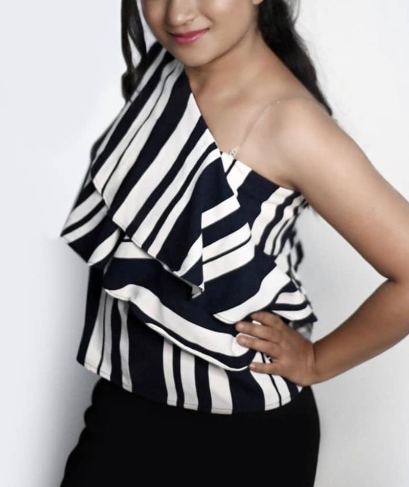 One Shoulder Top