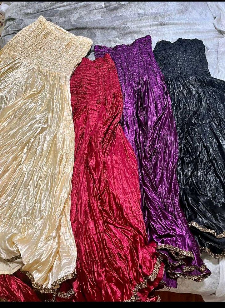 Any One Has This Type Of Skirt.