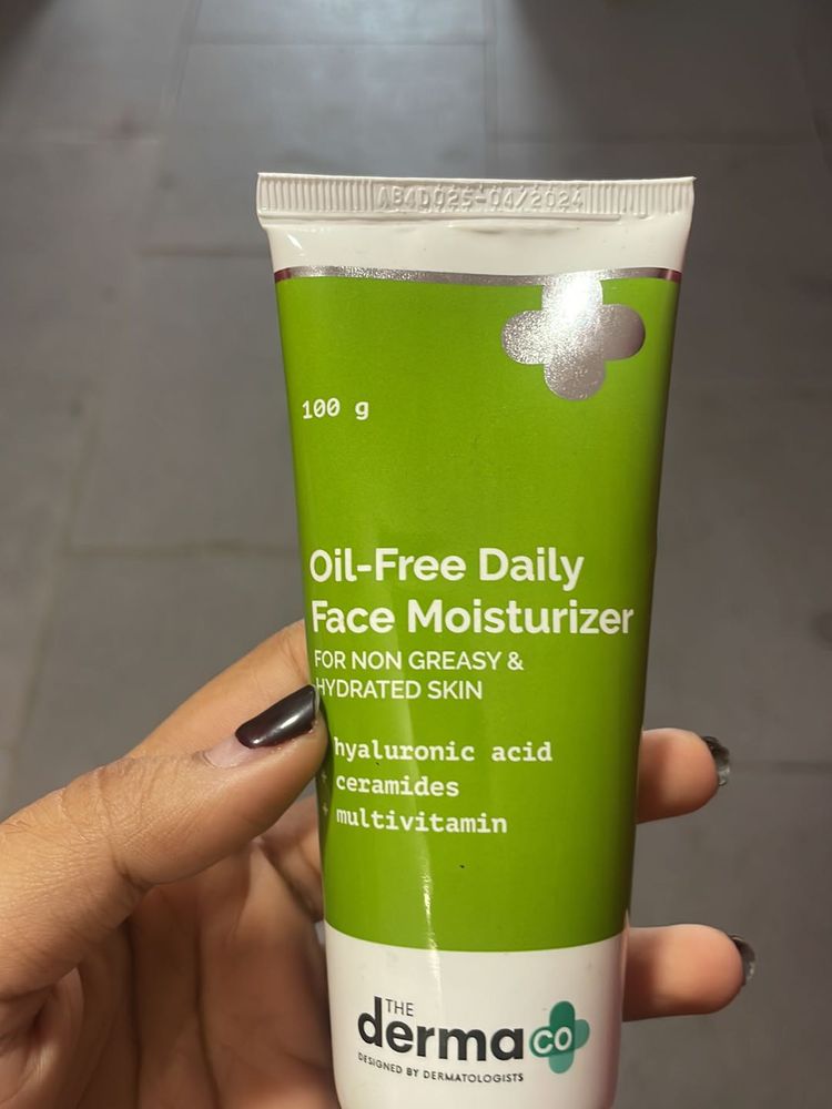 Derma Co Moisturiser