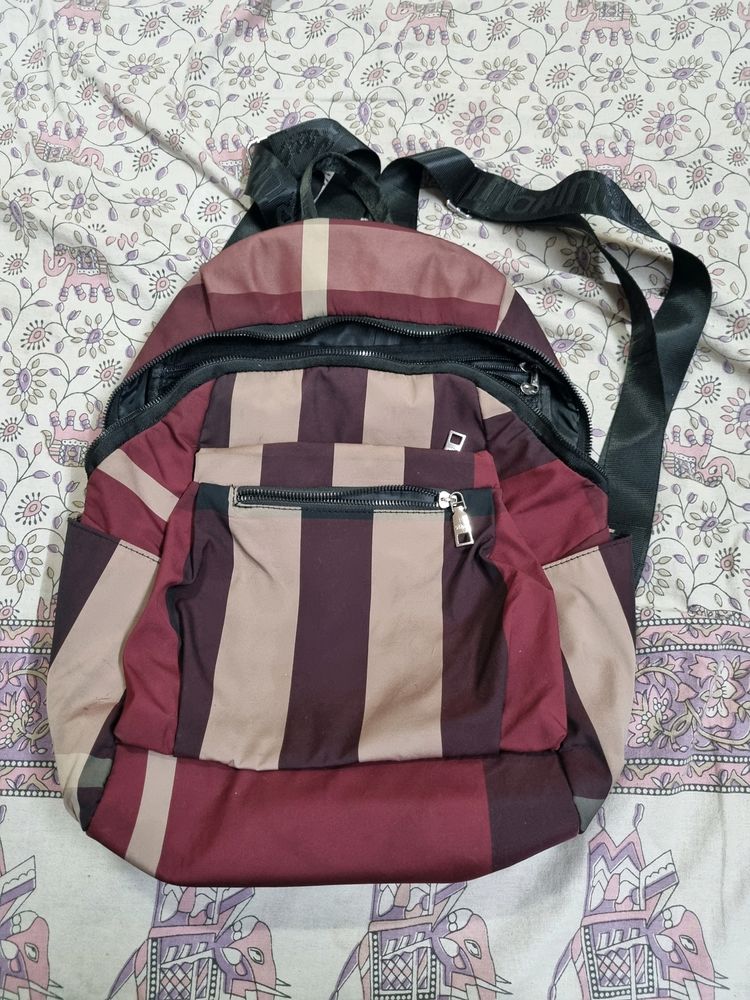 Purple&amp;Black Bagpack