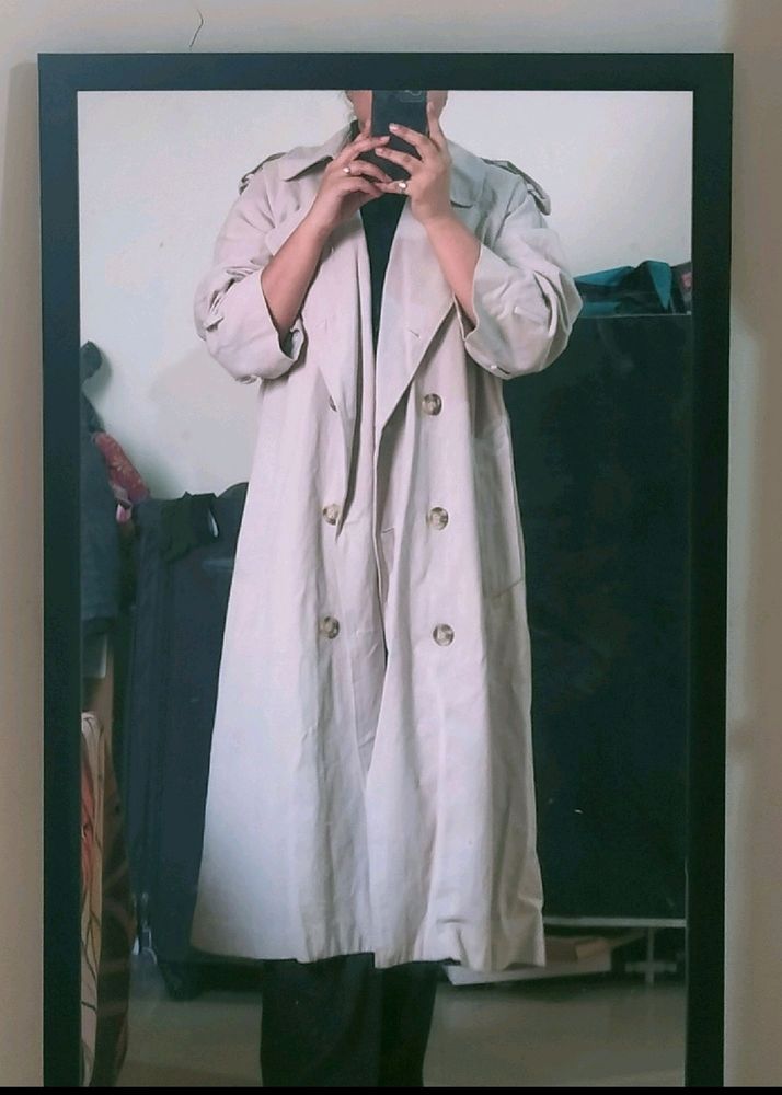 Koran Style Off-white Trench Overcoat