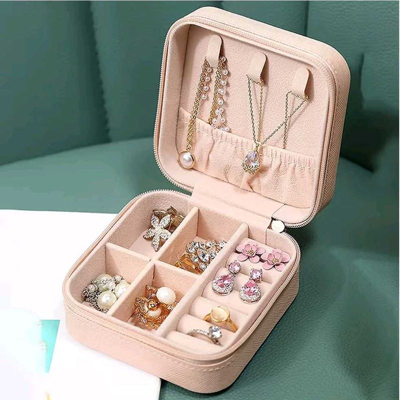 Elegant Travel Jewelry Box ✨💍🌸