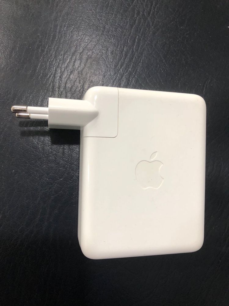 Apple Macbook Charging Adapter 140W