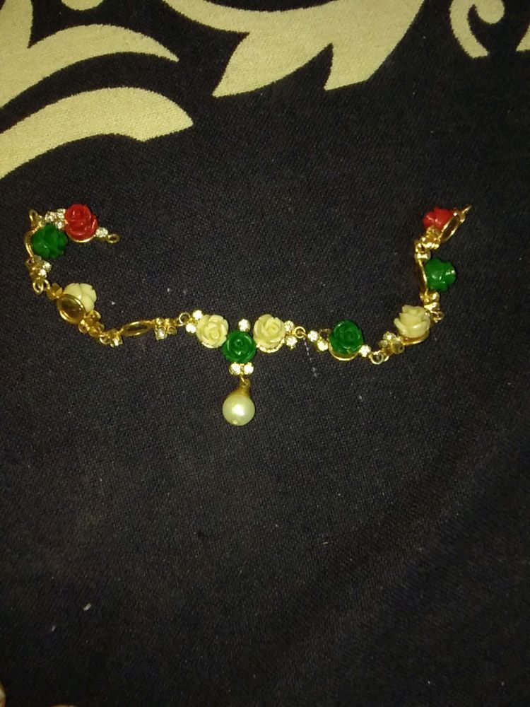 W/o Chain Necklace,  Small, Petite