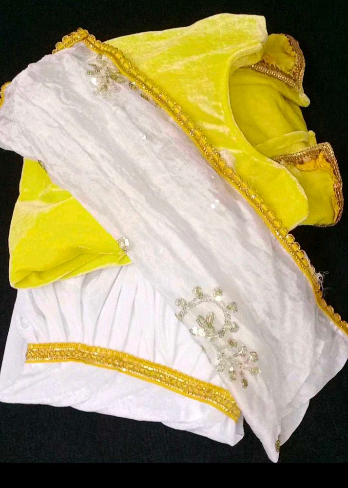 Elegant Yellow Velvet Kurta Set