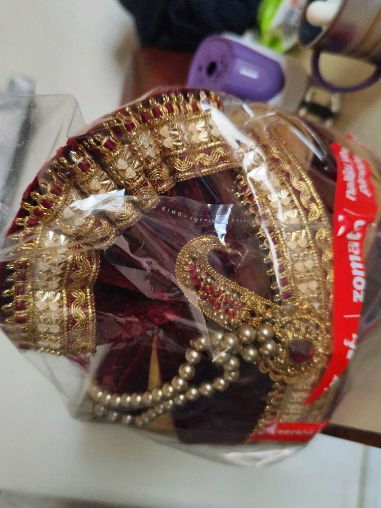 Puneri Feta With Broch It&#39;s Very Good Condition