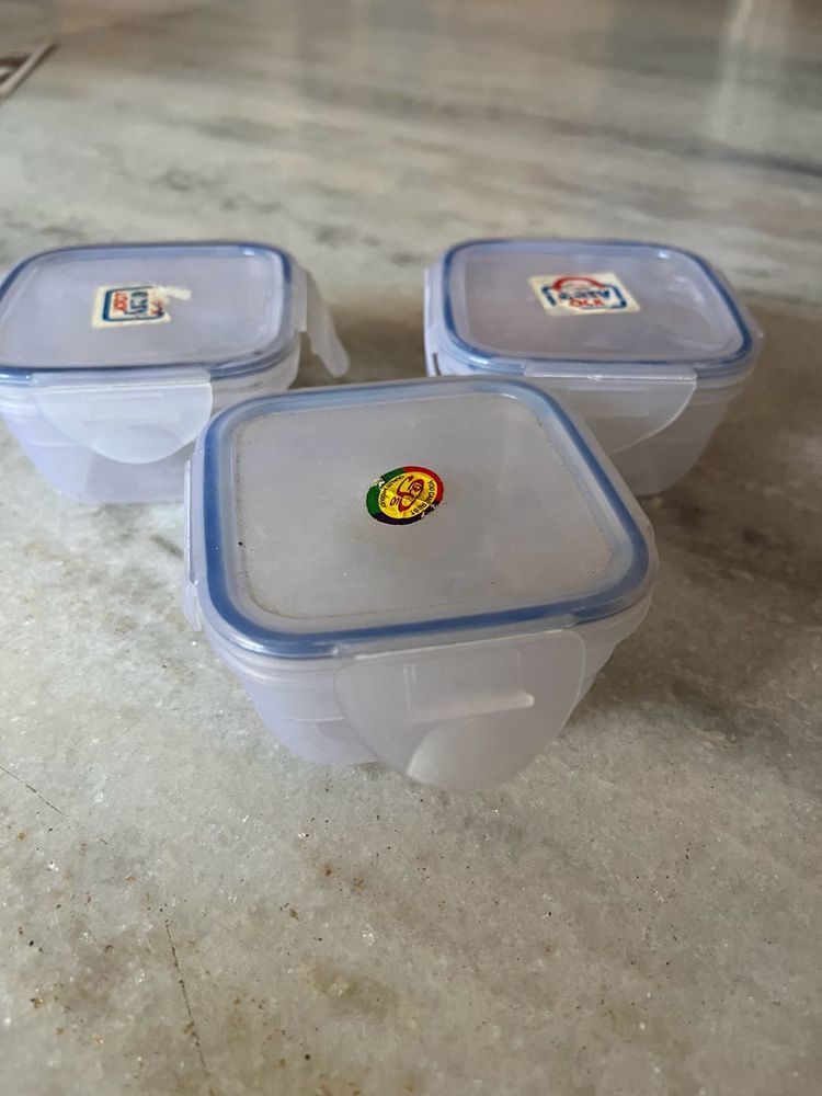 Set Of 3 150 Ml Lock Containers