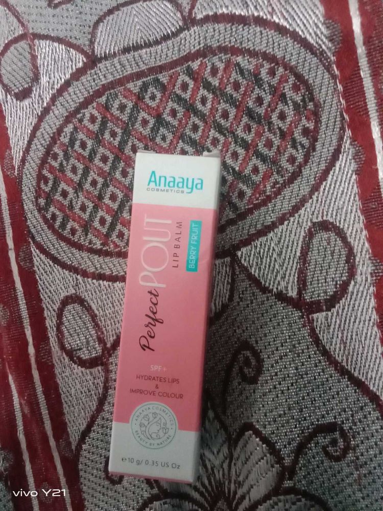 Anaaya Perfect Pout Lip Balm
