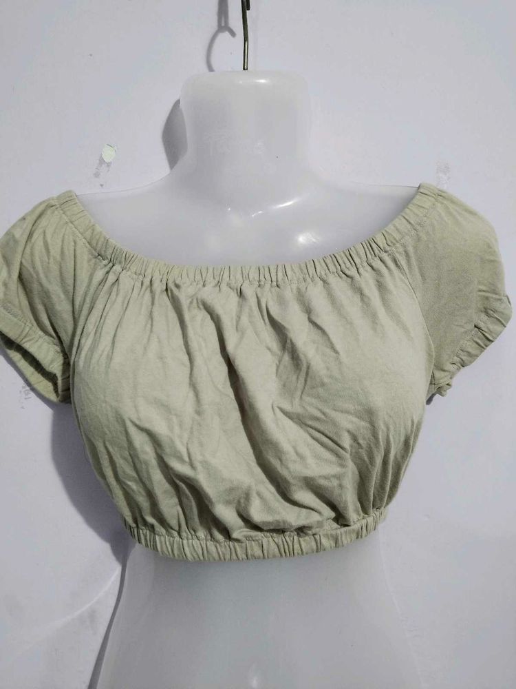CUTE CROP TOP
