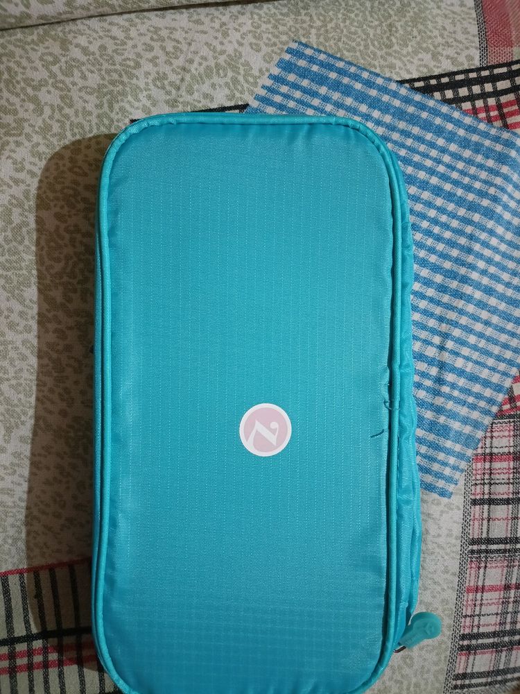 Zivami Pouch