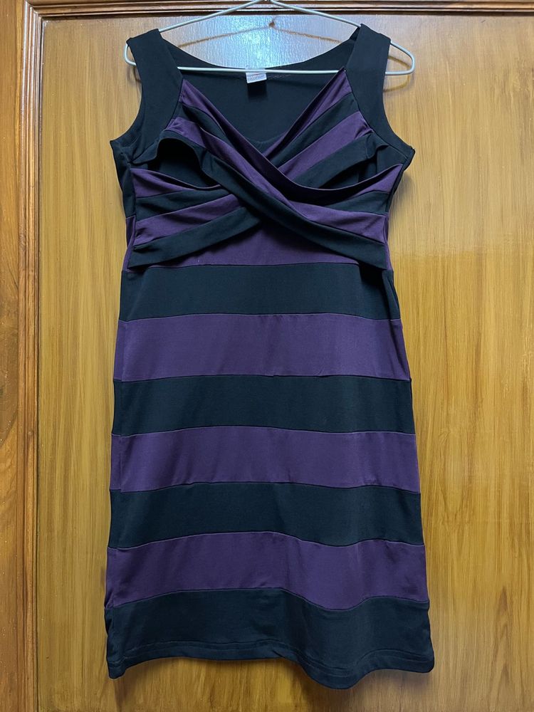 Purple black dress with earring