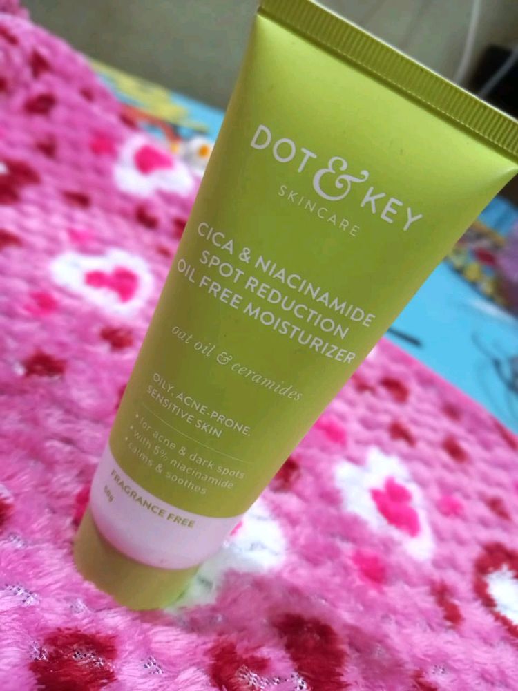Dot and key moisturizer