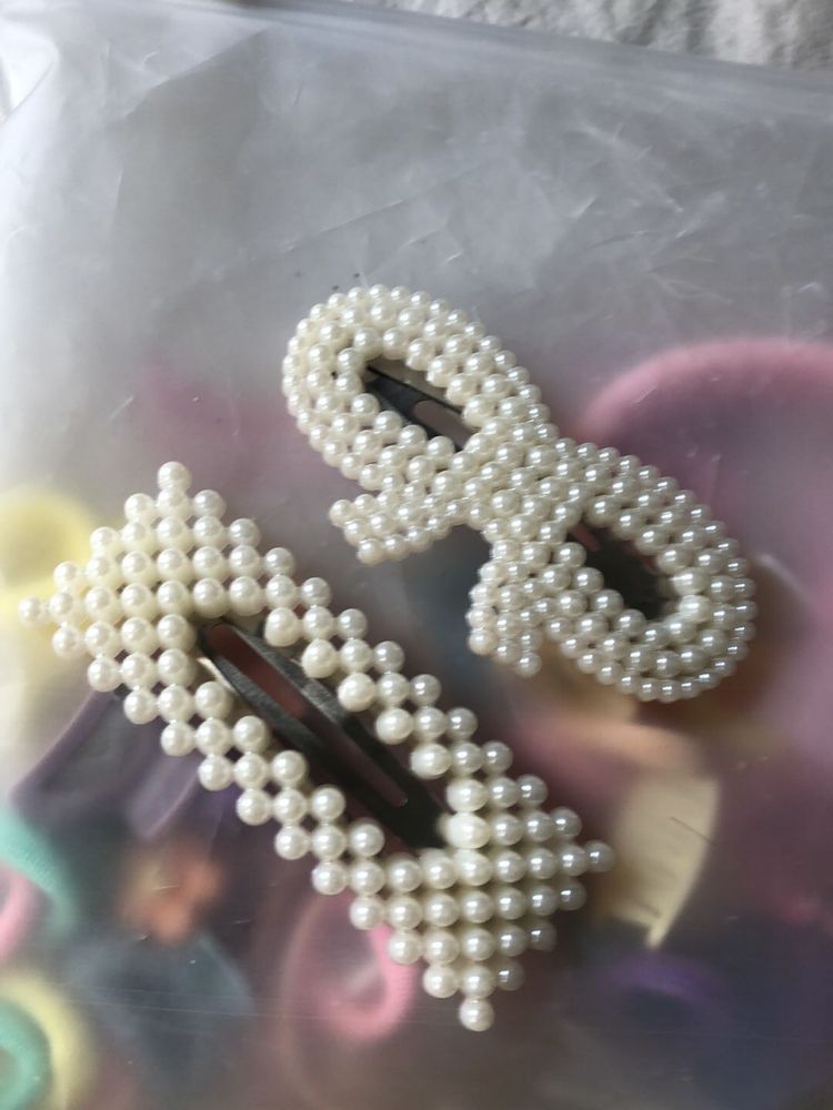 Pearl Hair Clips