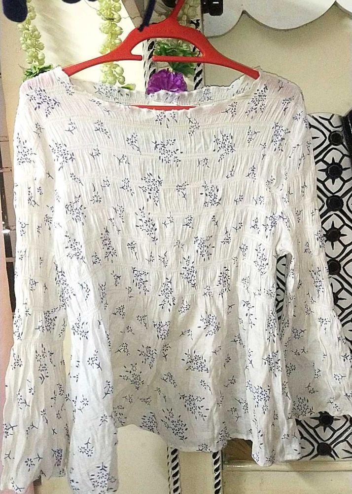 Floral Print Bell Sleeve Blouse
