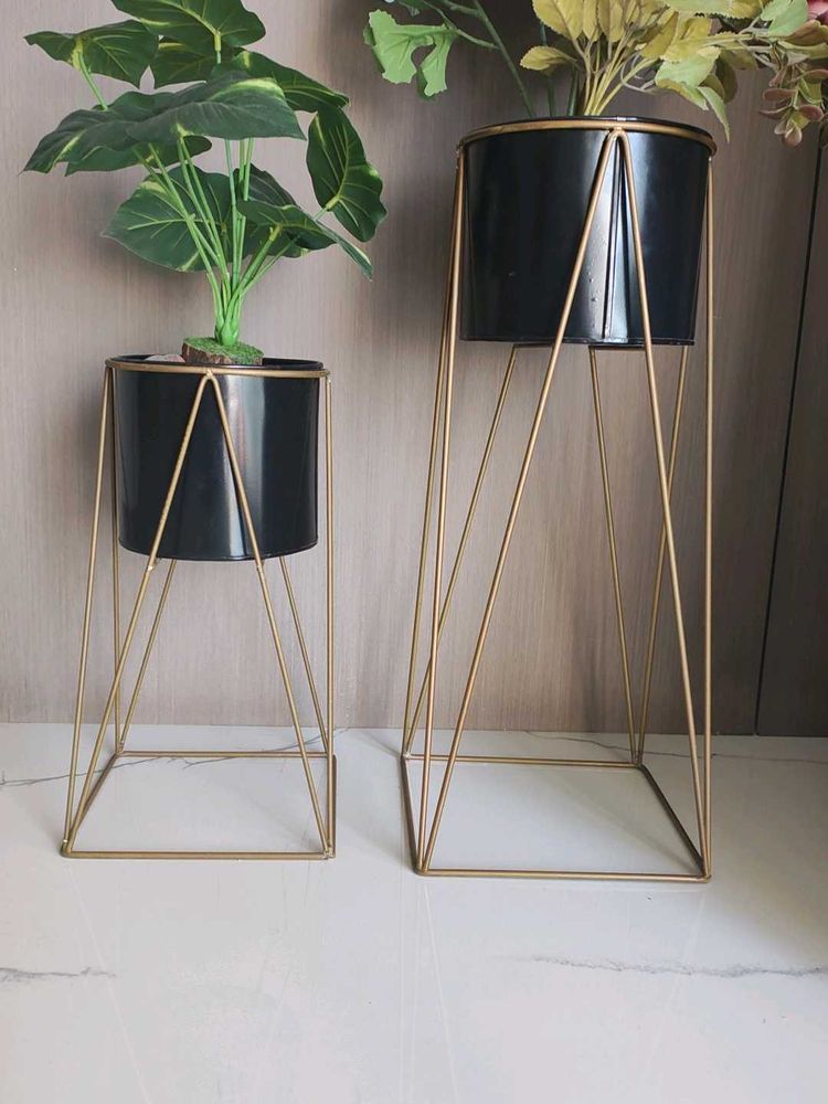 Stylish Plant Stand
