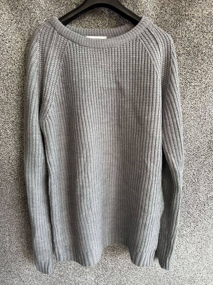 Gray Knit Pullover Sweater