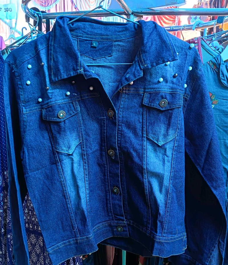 Denim Jacket women ( size L )
