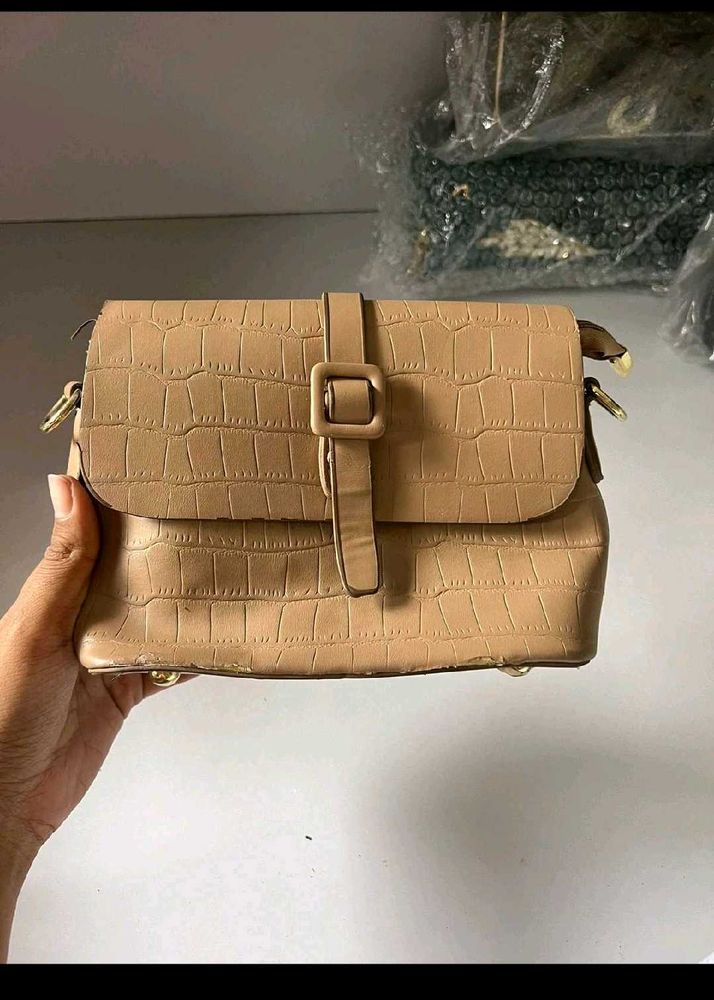 set of 5 slings and purses combo