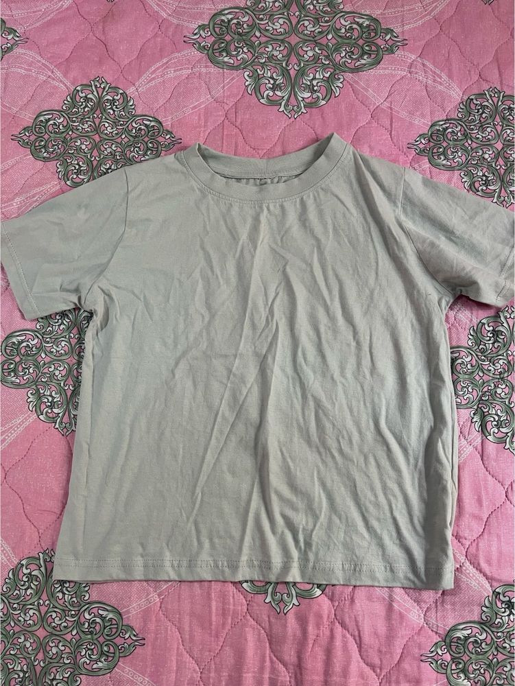 Women Plain tshirt