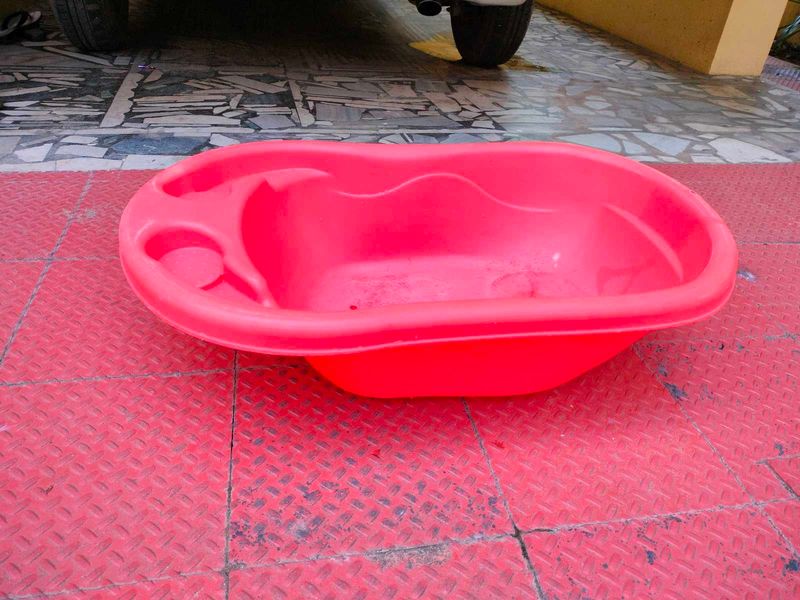 Red Colour Baby Bath Tub