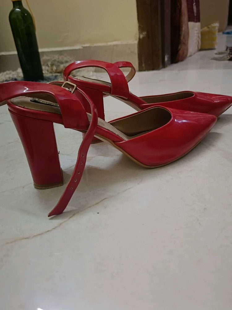 Red Pointed-Toe Heels