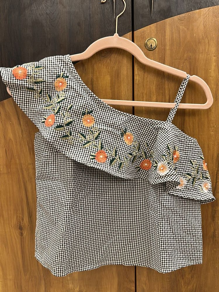 Frilled Off Shoulder Crop Top