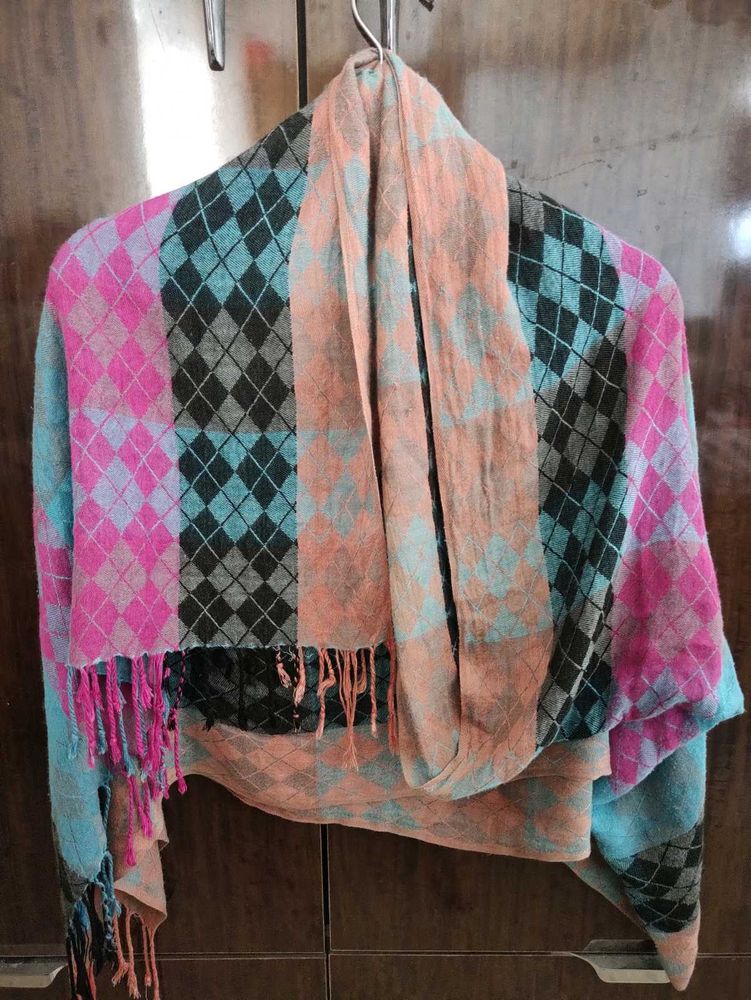 Colorful Diamond Pattern Scarf