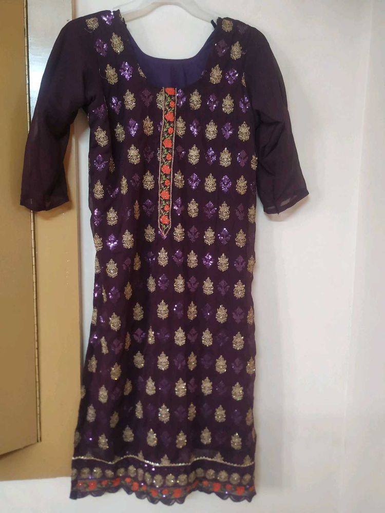Purple Embellished Kurta With Full Gear Plazo💓