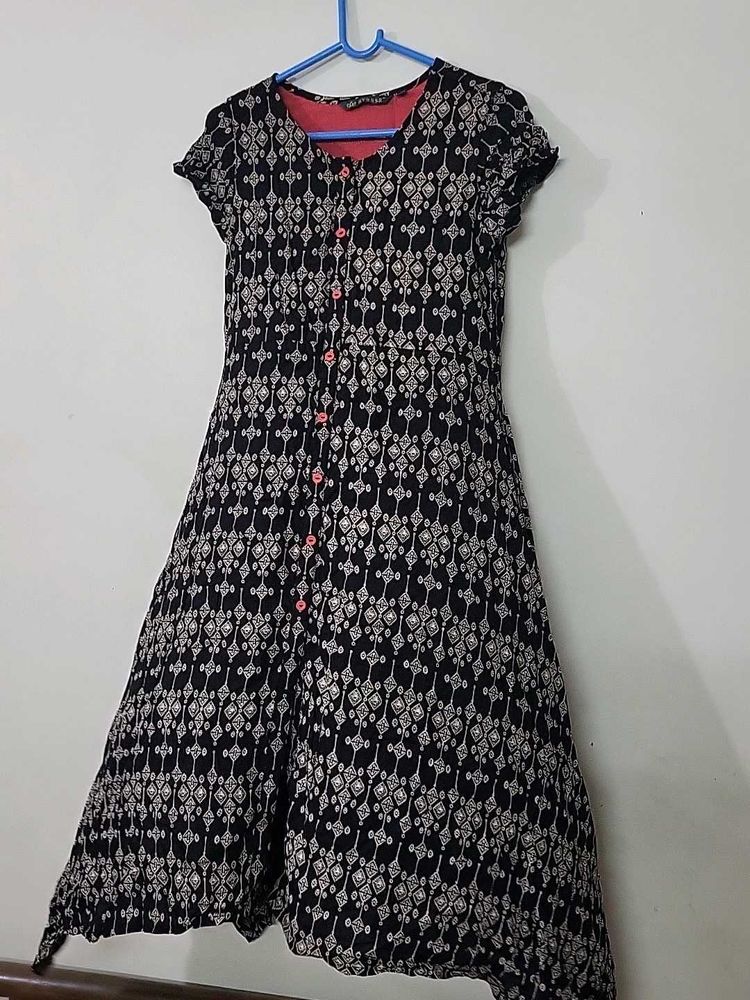 Patterned Black Dress