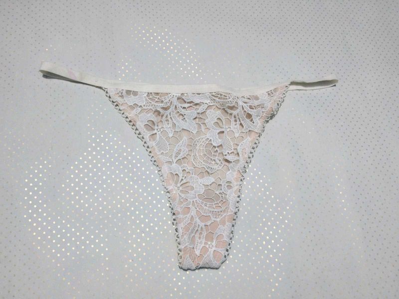 (772) Look Panty 38