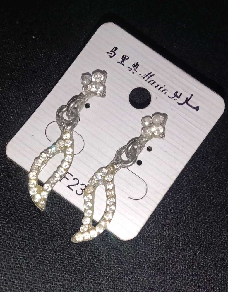 Dangling Rhinestone Earrings