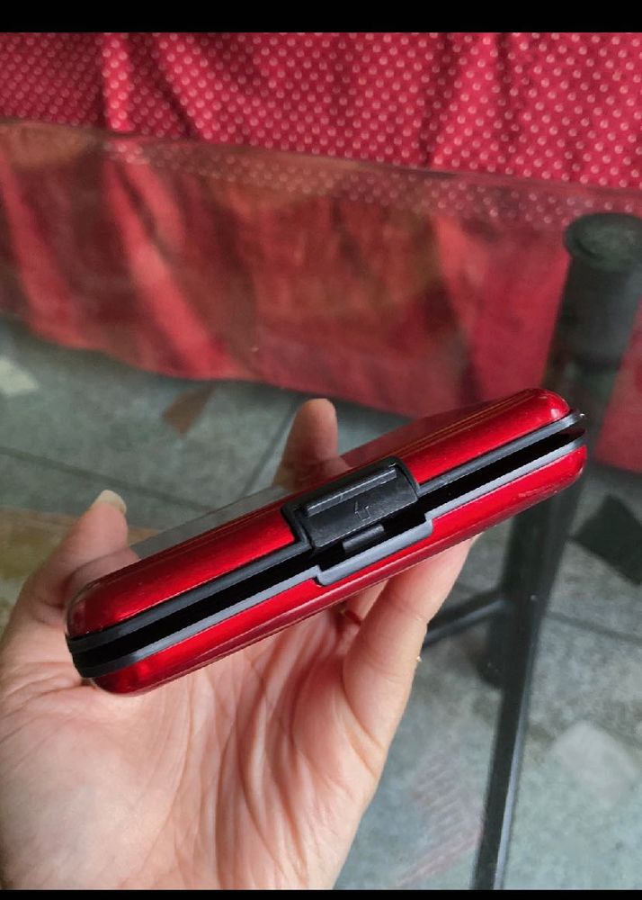 2Brand New attractive Maroon N Pink Card Holder