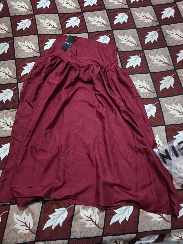Shein red colour skirt