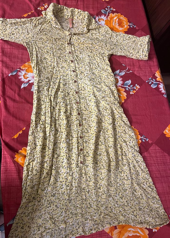 Beautiful Flower Print Kurta