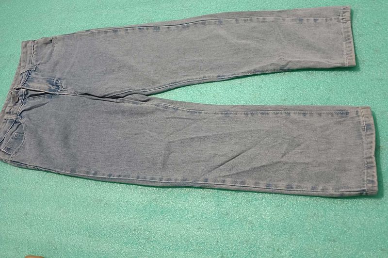 Light Wash Denim Jeans
