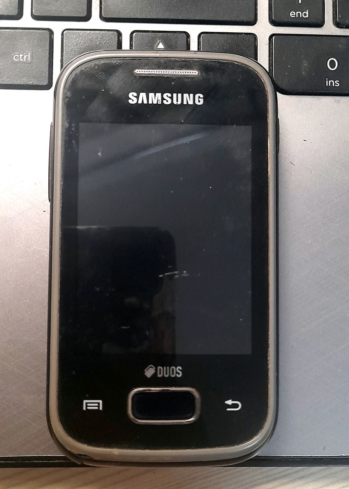 Samsung Galaxy Y Plus GT-S5303
