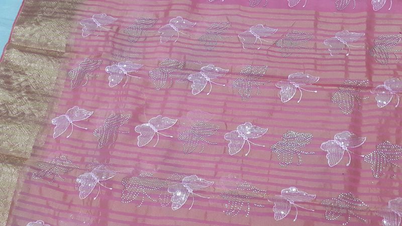🦋100% New Organza Saree