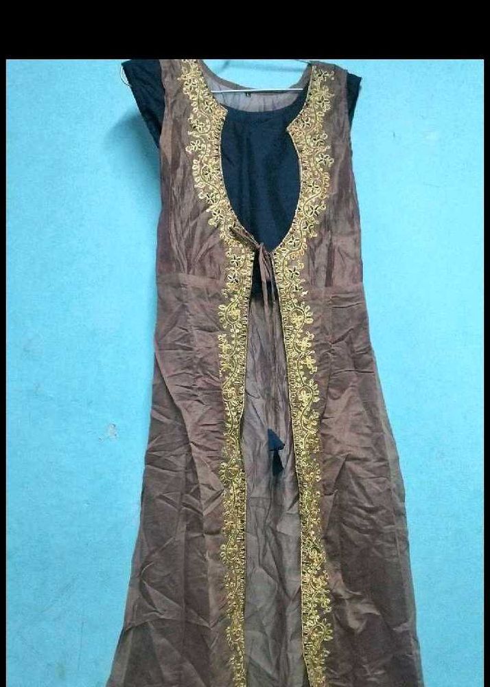 Elegant Embroidered Ethnic Jacket