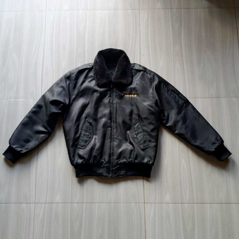 Men&#39;s Black Bomber Jacket