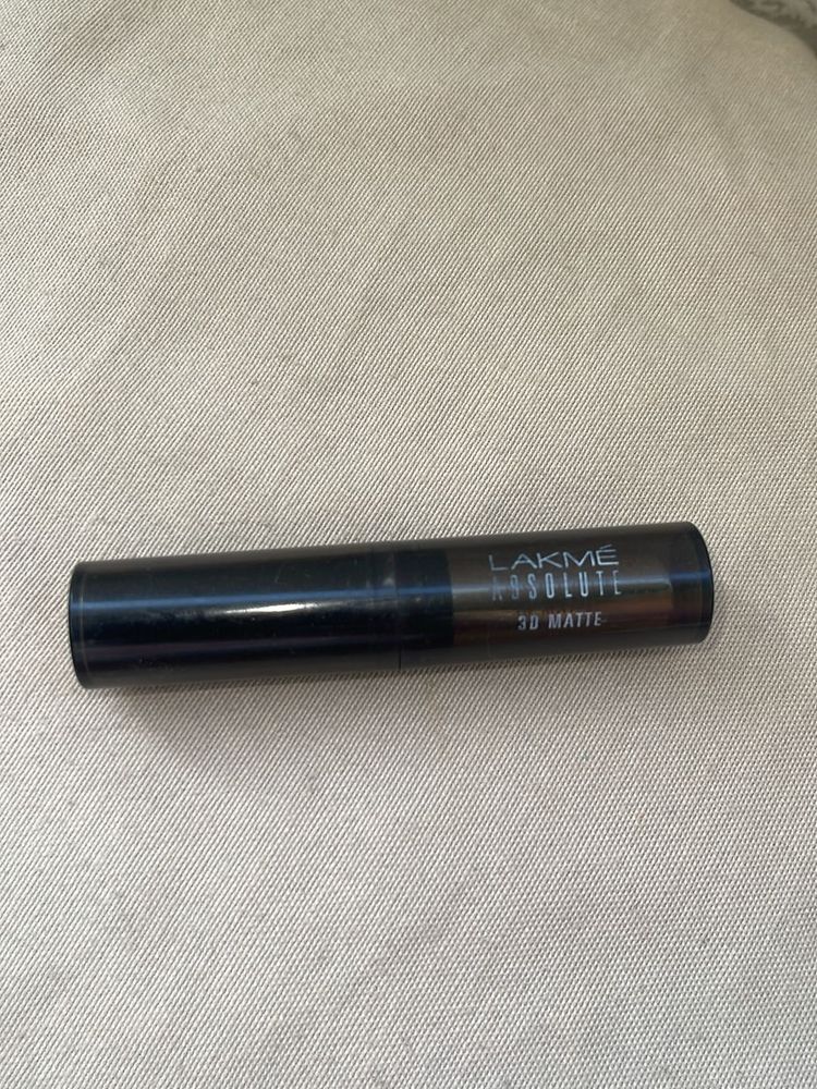 Lakme Absolute 3D Matte