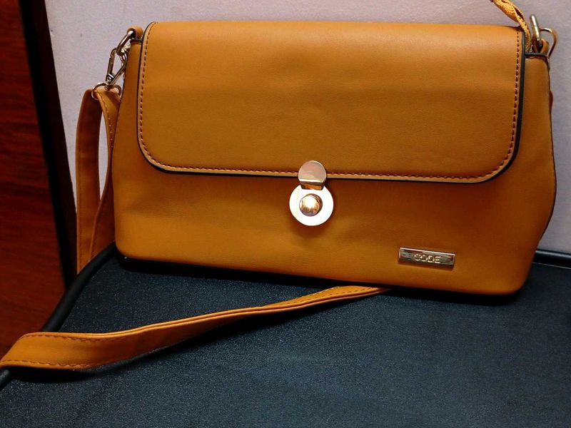CODE BY LIFESTYLE SLING BAG